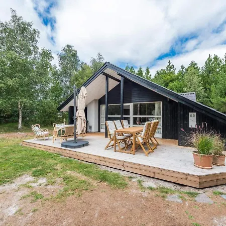 Holiday home Iii *